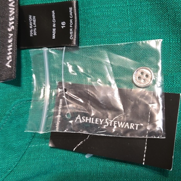 NWT Ashley Stewart Green Button Front V-Neck Shirt Size 16 Tie Wide Cuff Hi-Low - Picture 8 of 9